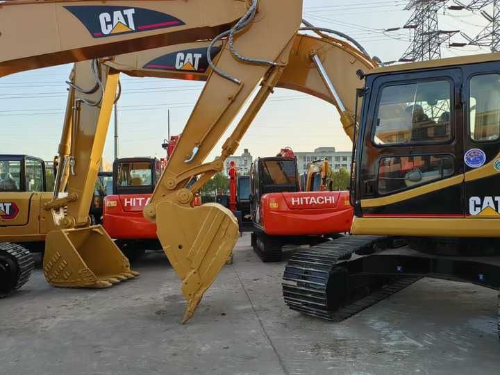 2015 Caterpillar 320CL Crawler Excavator