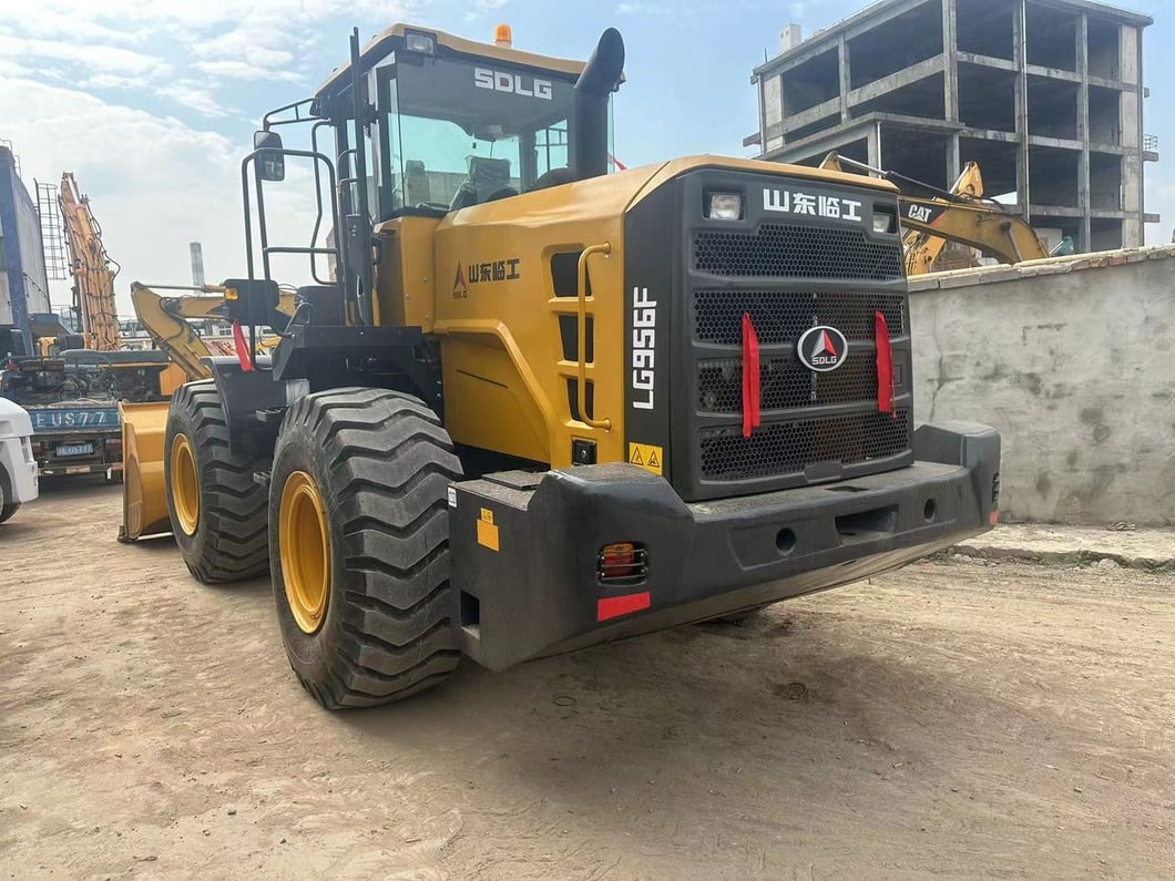 2022 SDLG LG956F Crawler Excavator
