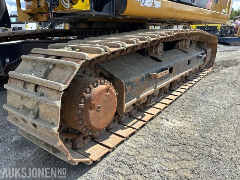 2018 Caterpillar 330F Crawler Excavator