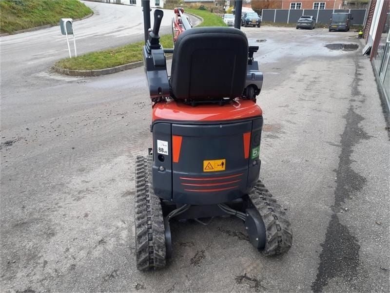 Mole M12 Mini Excavator