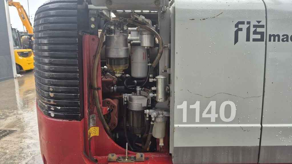 2012 Takeuchi TB1140 Crawler Excavator