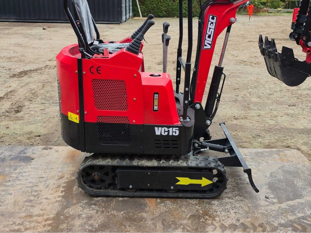 2025 Vicsec VC15 Mini Excavator