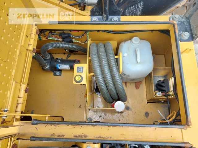 2019 Caterpillar 390FL Crawler Excavator