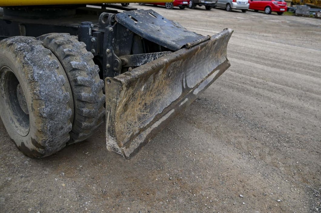 2018 Komatsu PW148-10 Wheel Excavator