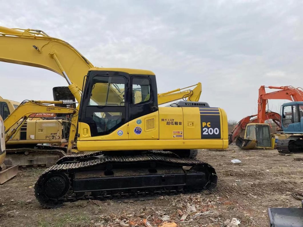 2023 Komatsu PC200-7 Crawler Excavator