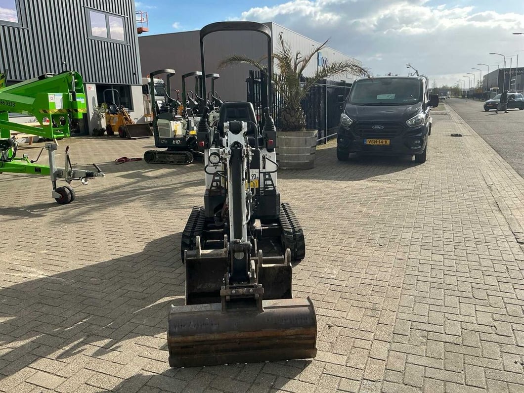 2020 Bobcat E10Z Mini Excavator