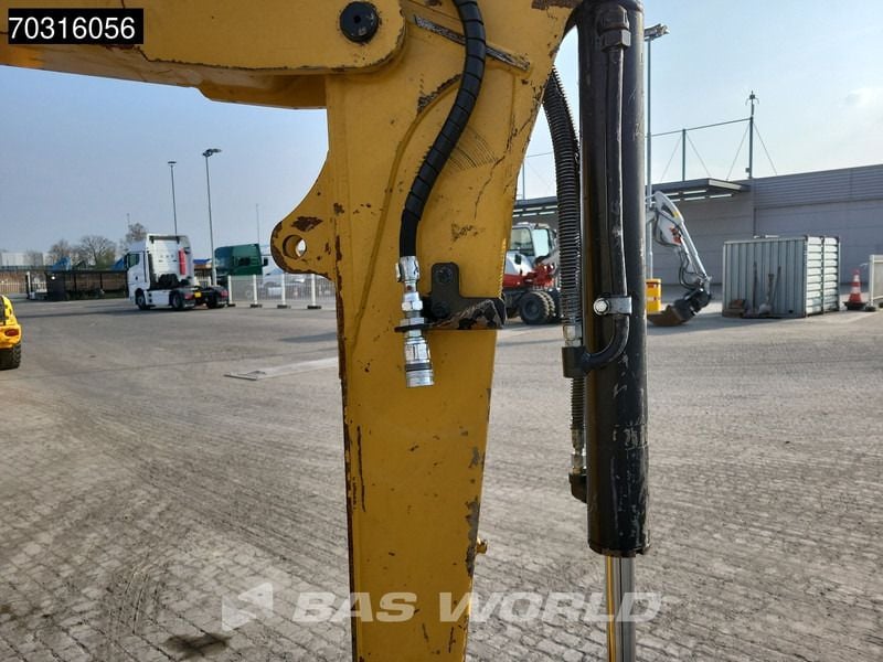 2017 Caterpillar 305E2 Mini Excavator
