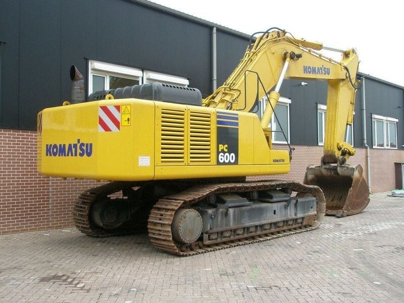2004 Komatsu PC600LC-7K Crawler Excavator