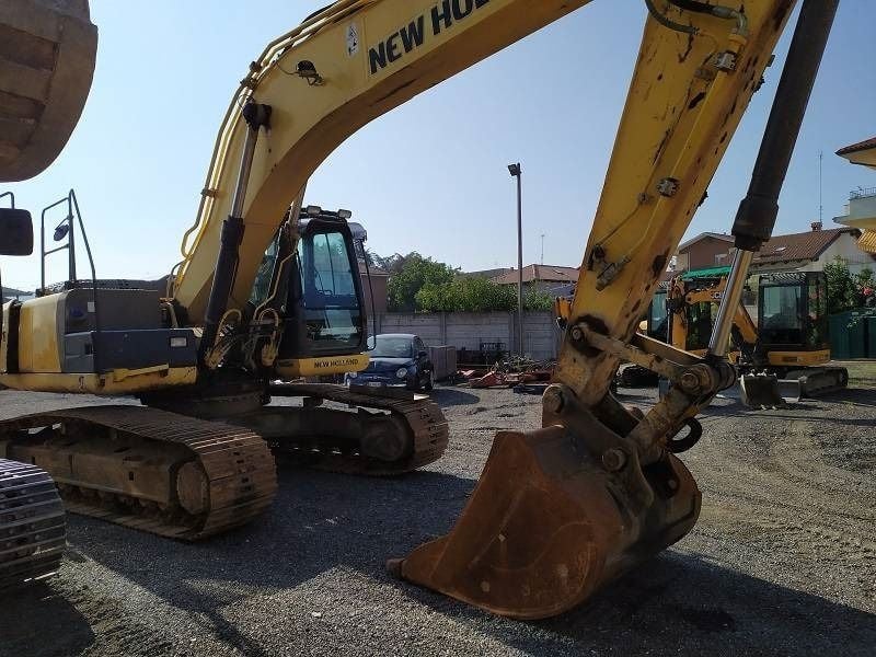2014 New Holland E265 C Crawler Excavator