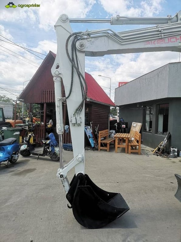 2006 Takeuchi TB180FR Mini Excavator
