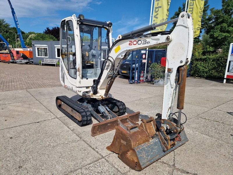 2011 Wacker Neuson 2003RD Mini Excavator