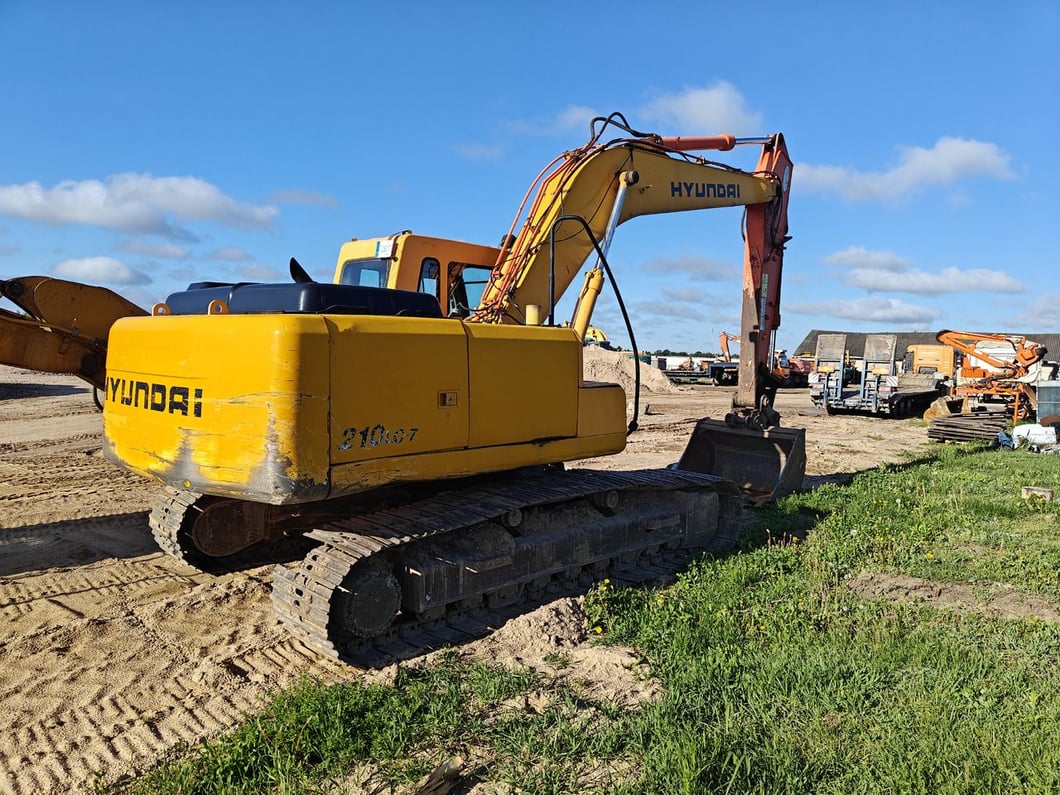 2004 Hyundai R210LC-7 Crawler Excavator