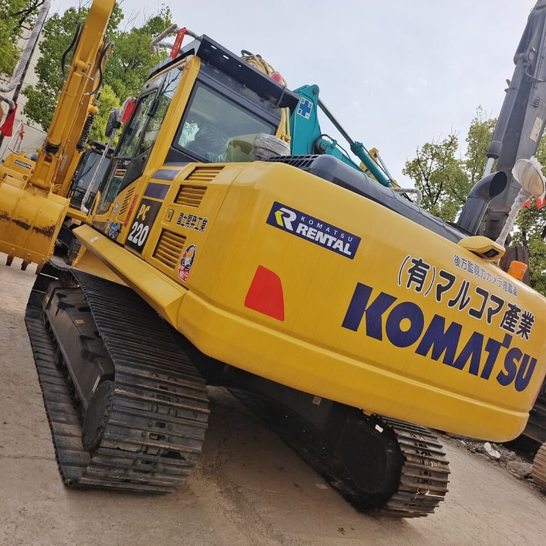 2024 Komatsu PC220-8 Crawler Excavator