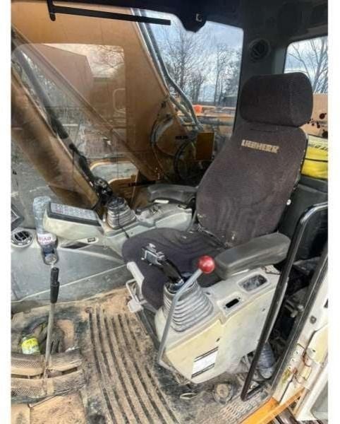 2013 Liebherr R936LC Crawler Excavator