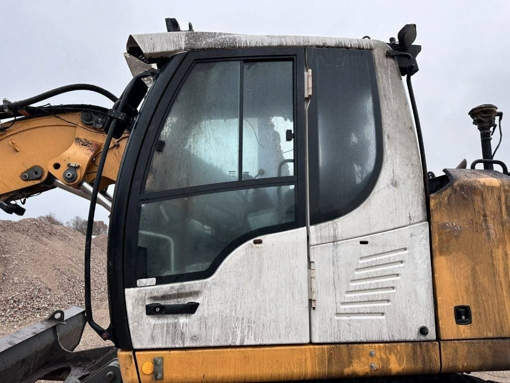 2016 Liebherr R914COMPACT Crawler Excavator