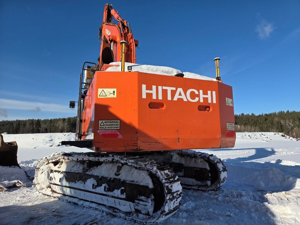2018 Hitachi ZX690-6 Crawler Excavator