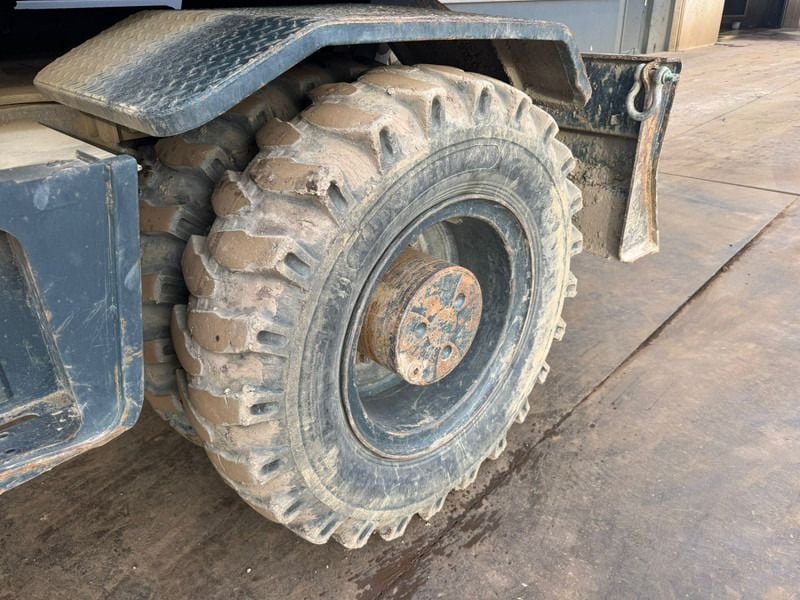 2015 Hyundai R180W-9A Wheel Excavator