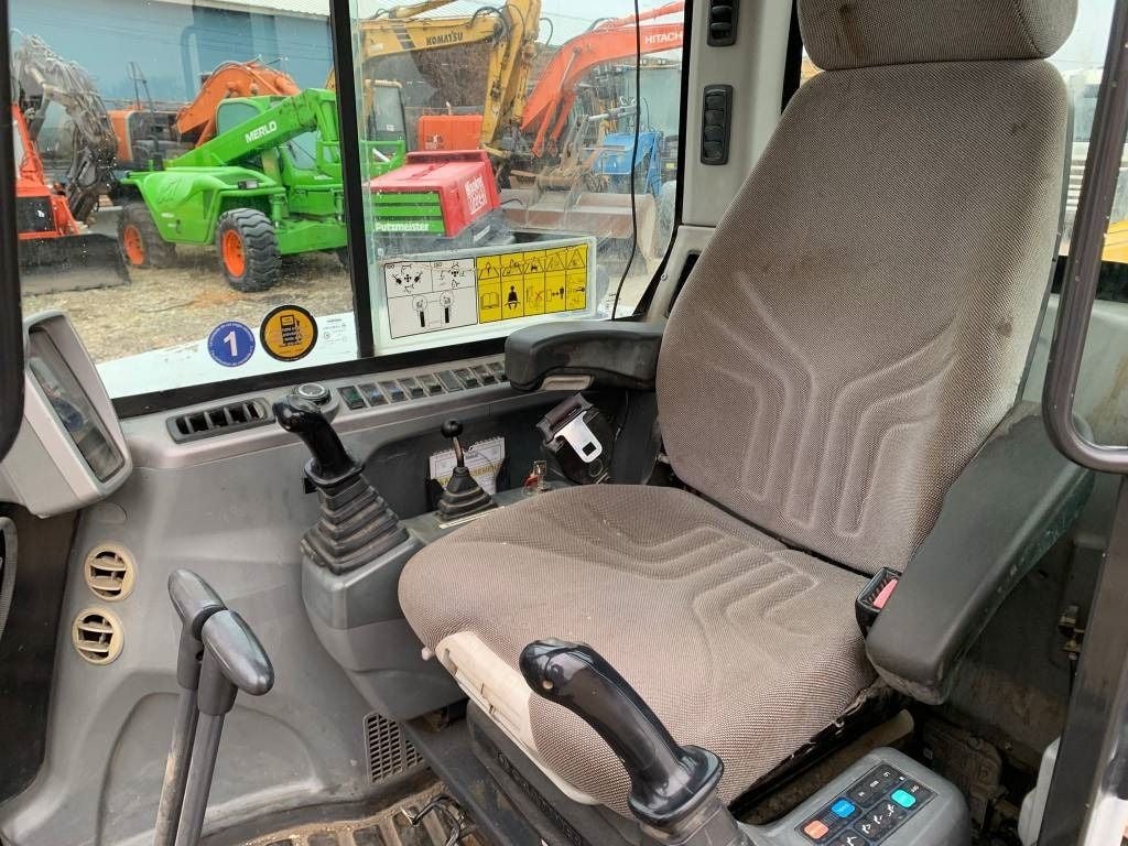 2013 Bobcat E60 Mini Excavator