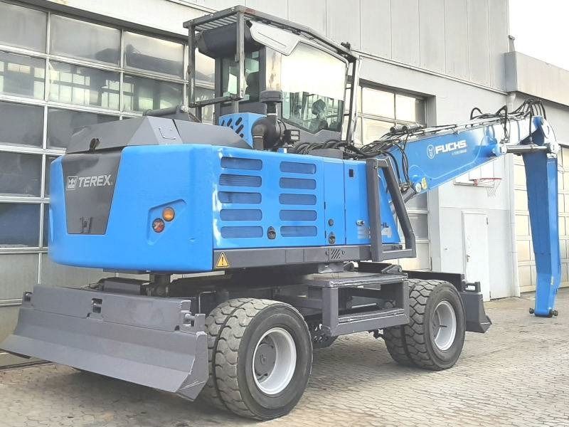 2018 Fuchs MHL 334 F Material Handler