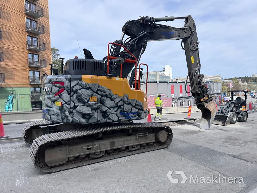 2019 Volvo ECR235EL Crawler Excavator