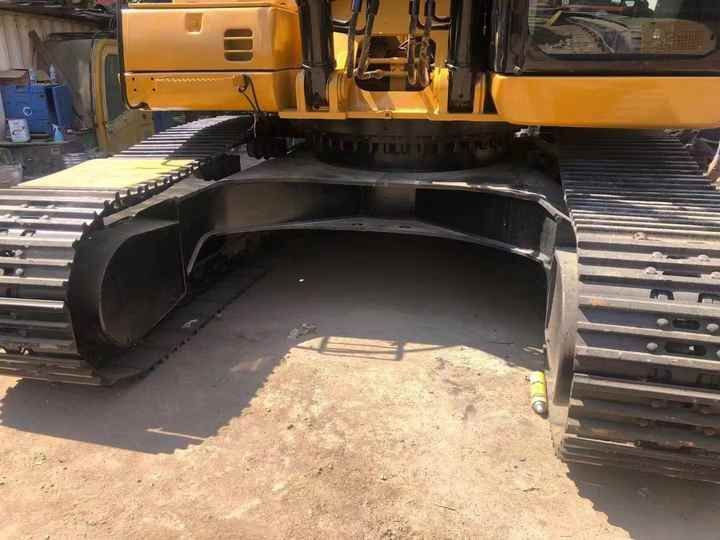 2020 Caterpillar 330D Crawler Excavator