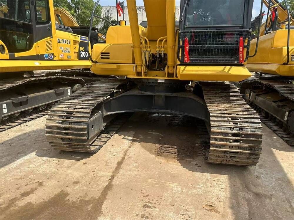 2024 Komatsu PC200 Crawler Excavator