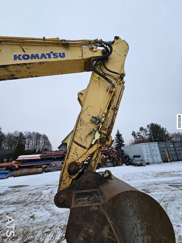 2011 Komatsu PC210LC-8 Crawler Excavator