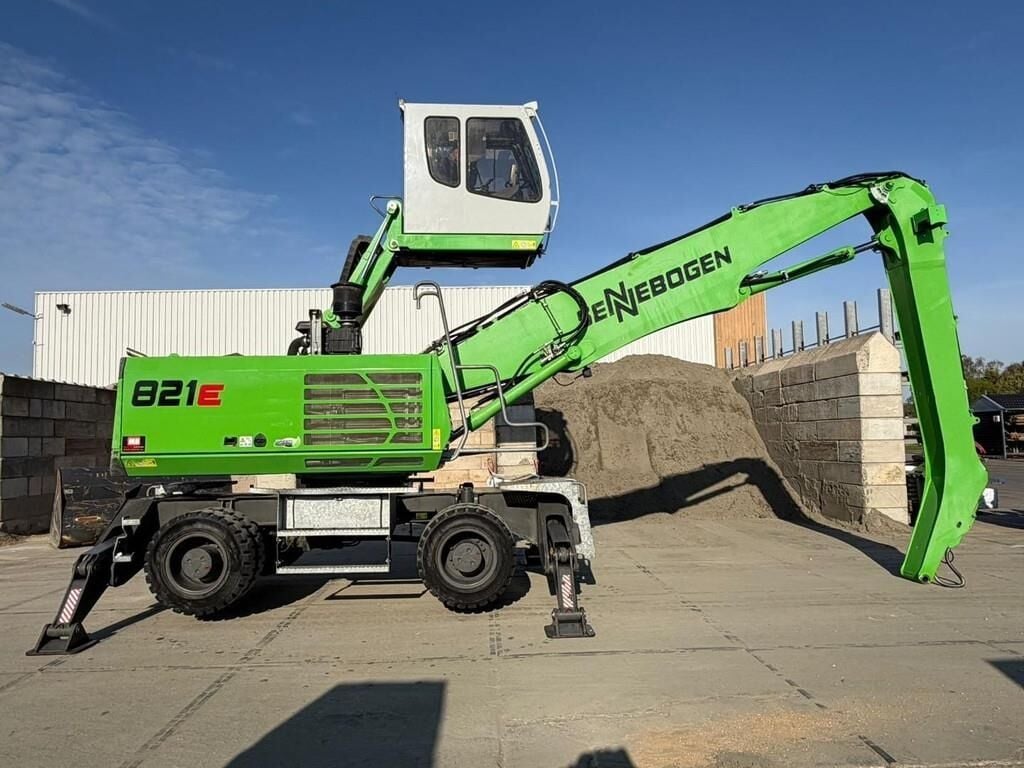 2016 Sennebogen 821M E Material Handler