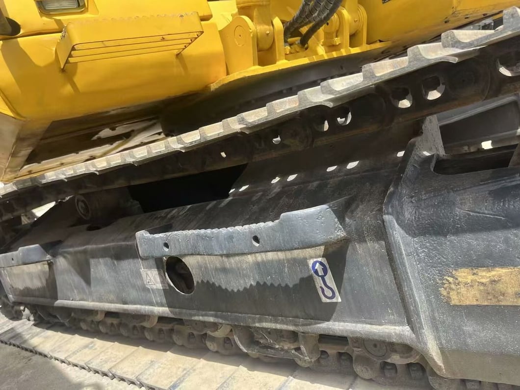 2023 Komatsu PC130-7 Crawler Excavator