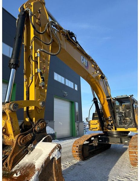 2020 Caterpillar 352-07A Crawler Excavator