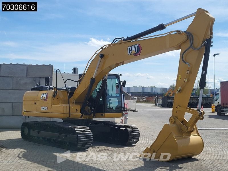 2025 Caterpillar 323D3 Crawler Excavator