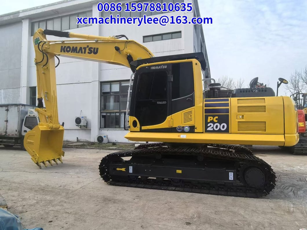 2024 Komatsu PC200 Crawler Excavator