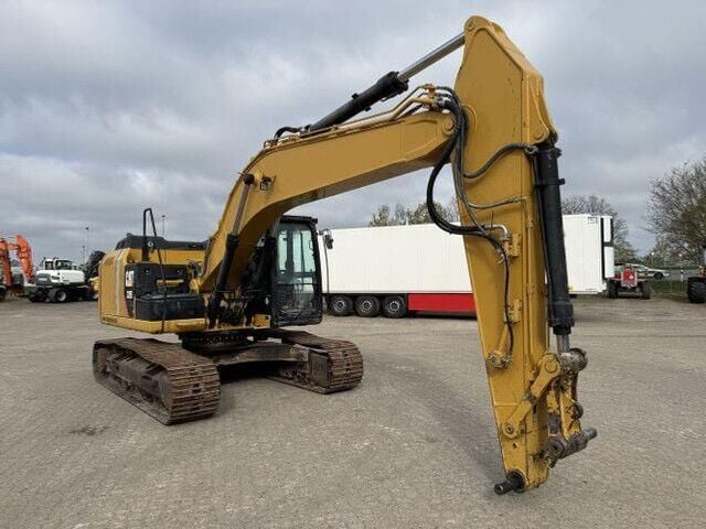 2012 Caterpillar 320E Crawler Excavator
