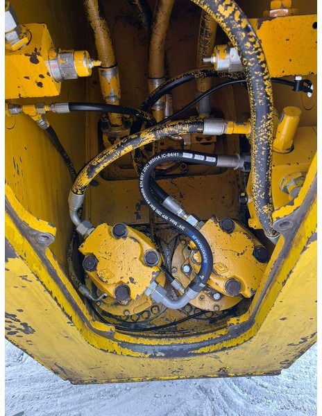2002 Liebherr R984C Crawler Excavator