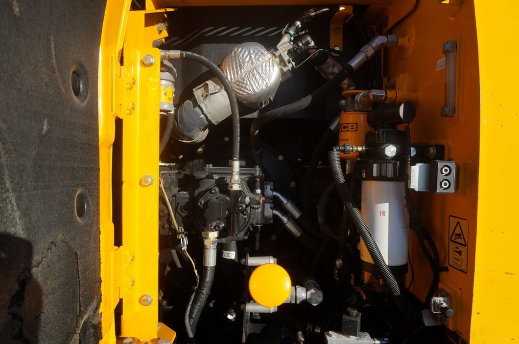 2016 JCB JS145LC Crawler Excavator