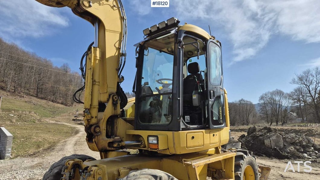 2013 Komatsu PW118 MR-8 Wheel Excavator