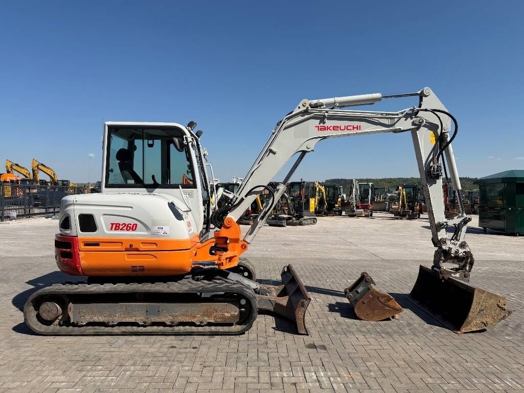 2017 Takeuchi TB260 Mini Excavator