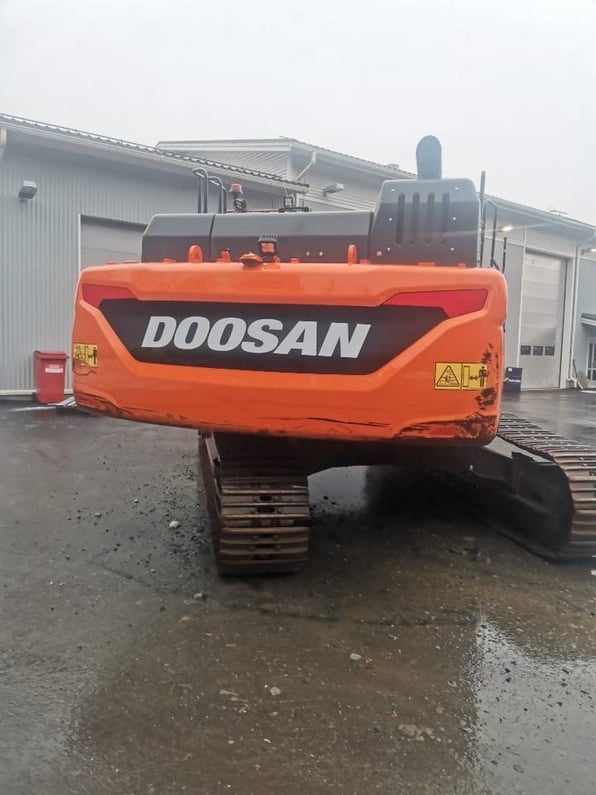 2018 Doosan DX300LC-5 Crawler Excavator