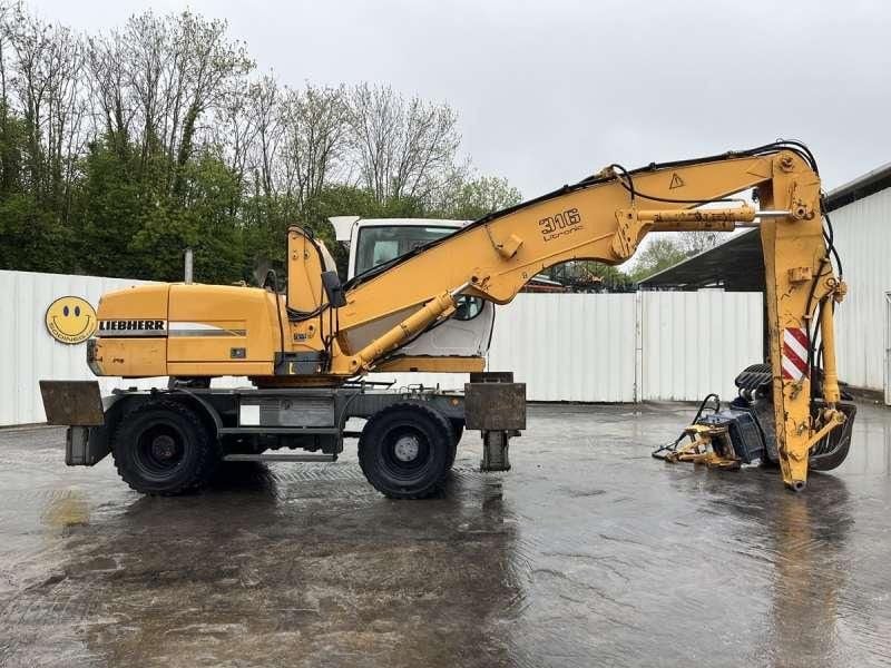 2001 Liebherr A316 LITRONIC Material Handler