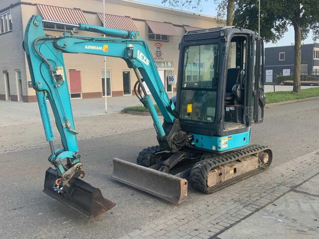 2007 Airman AX30U-4 Mini Excavator