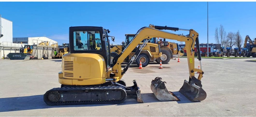 2021 Caterpillar 305E2 Crawler Excavator