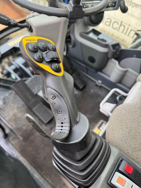 2016 Caterpillar 315 UNAC 22 TTR Wheel Excavator