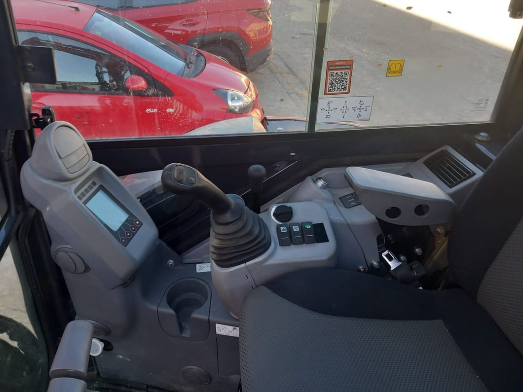 2024 Hitachi ZX33U-6 Mini Excavator
