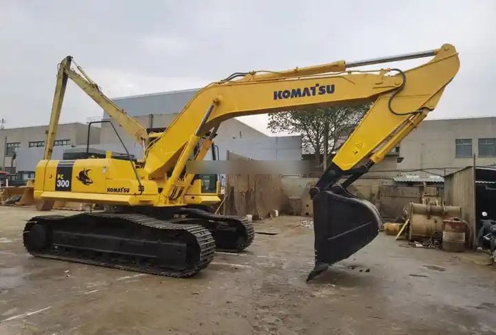 2020 Komatsu PC300-7 Crawler Excavator