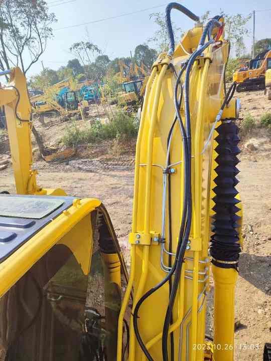 2021 Komatsu PC120-8 Crawler Excavator
