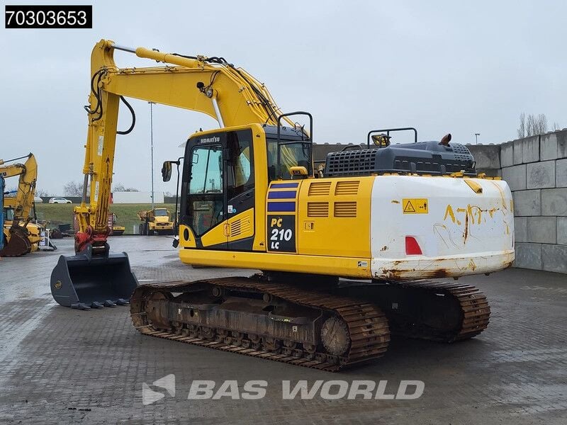 2021 Komatsu PC210LC-11 Crawler Excavator