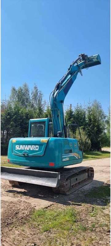 2022 Sunward SWE90 Crawler Excavator
