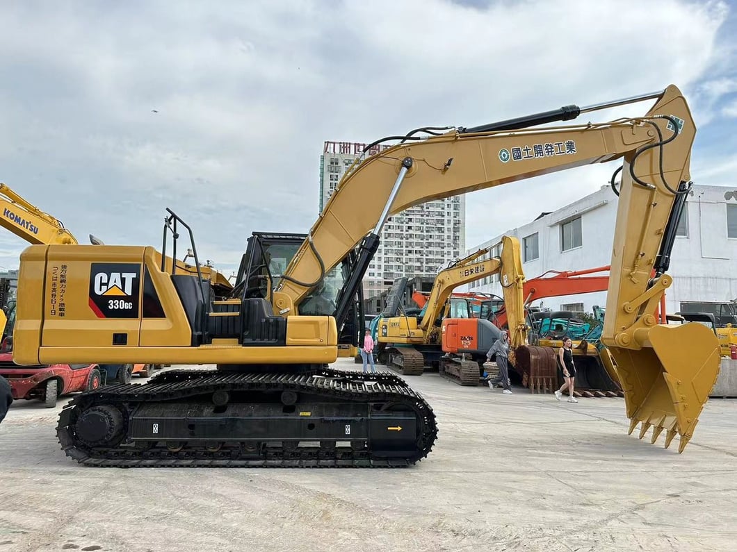 Caterpillar 330GC Crawler Excavator