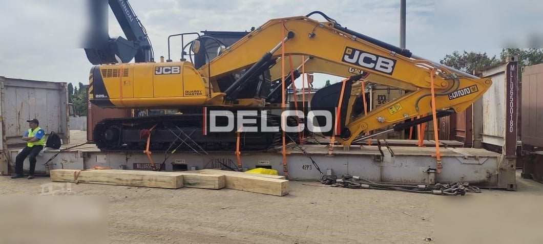 2026 JCB 225LC ECO PLUS Crawler Excavator