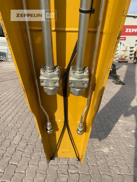 2021 Caterpillar MH3022-06C Material Handler